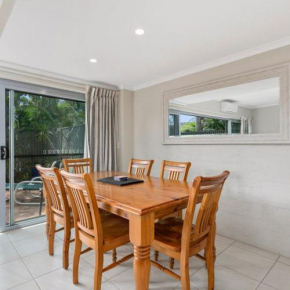 Le Court Villas Noosa